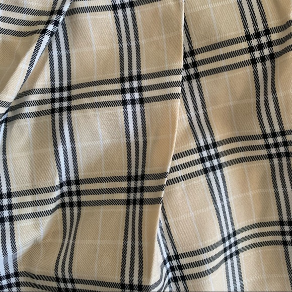 Princess Polly Checkered Mini Skirt in Cream and Black - Picture 4 of 7